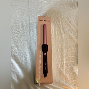 FoxyBae Rose Gold 25mm Curling Wand – New in Box